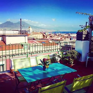 Apartment Mansarda Bellini, Neapel