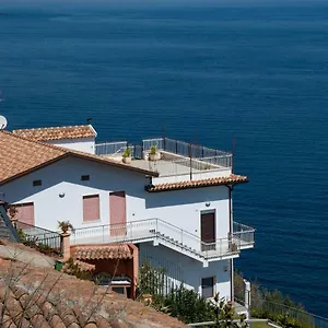 La Timpa , Acireale Włochy