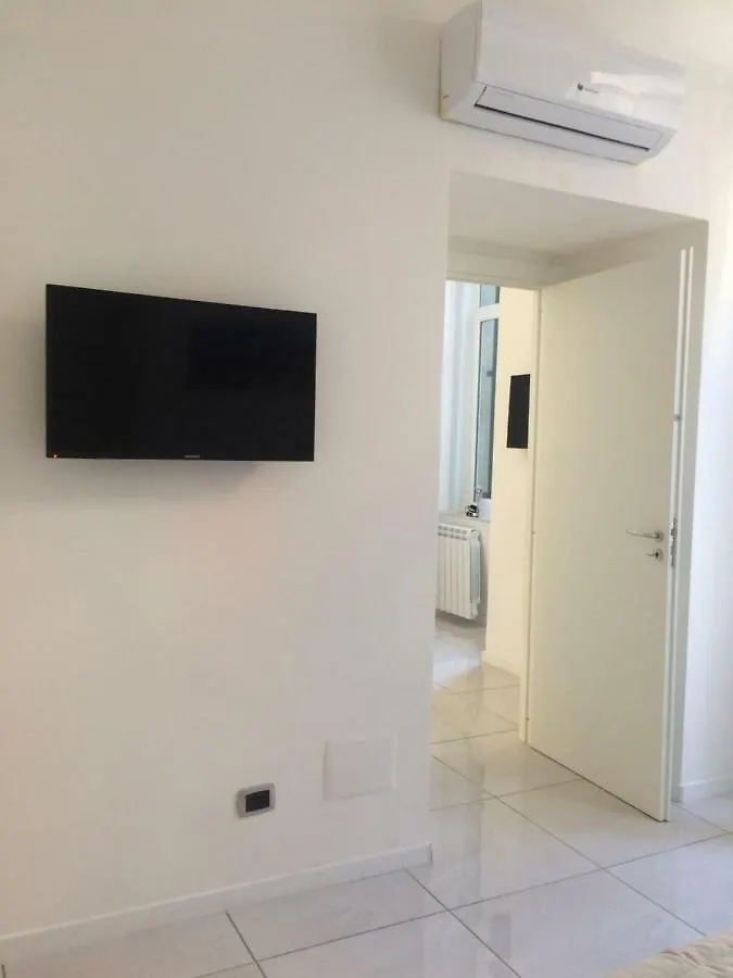 Hotel Live Neapol
